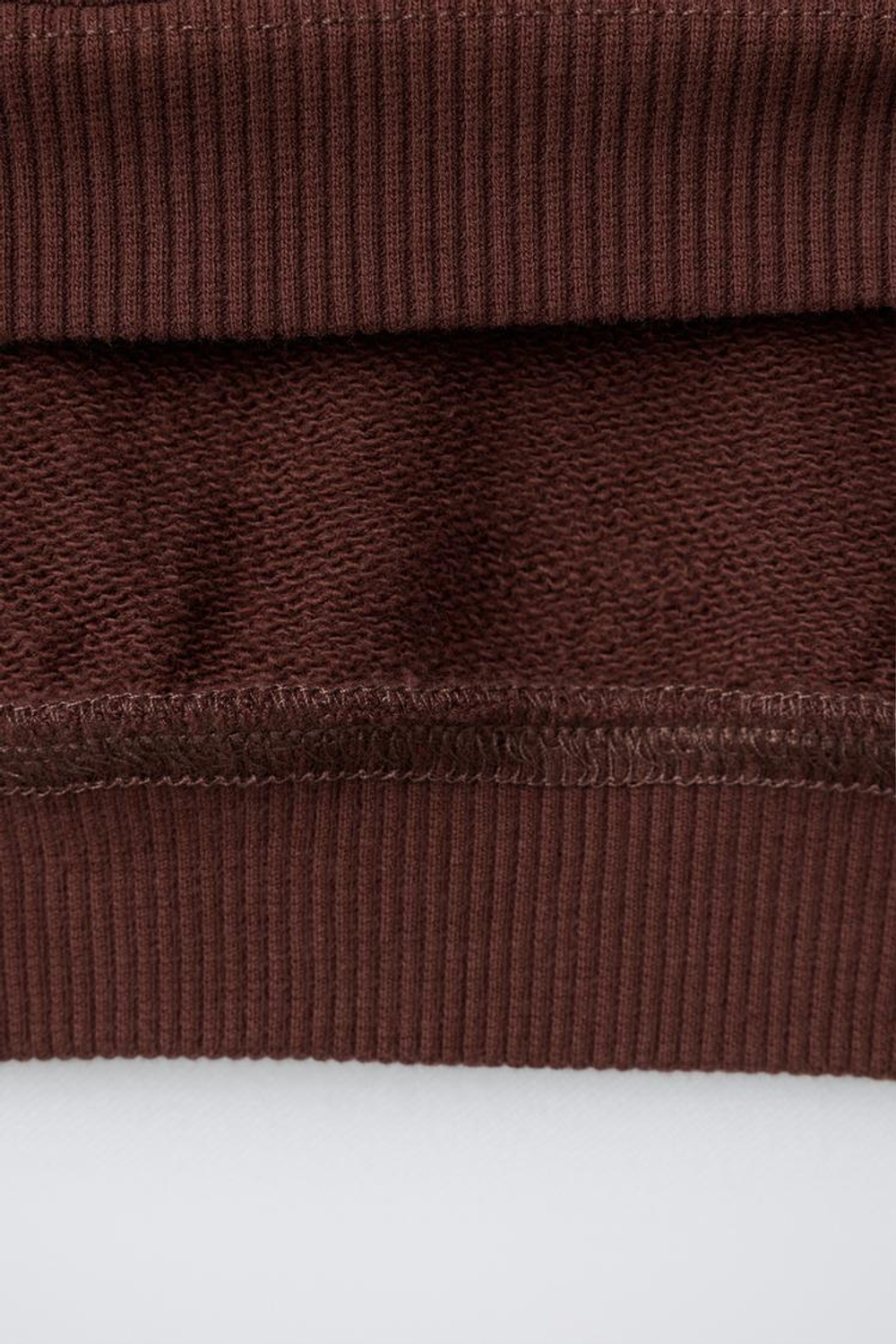 ZARA ТОЛСТОВКА С ВЫШИТЫМ ТЕКСТОМ, КОРИЧНЕВЫЙ