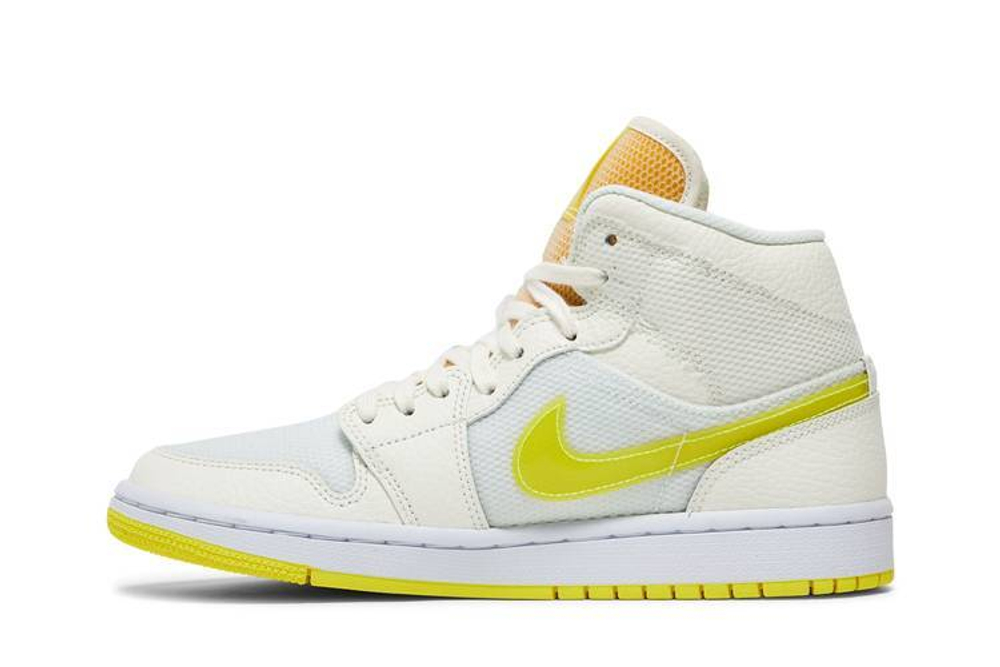 Кроссовки Jordan Air Jordan 1 Mid Se "Voltage Yellow" (Женская размерная сетка)