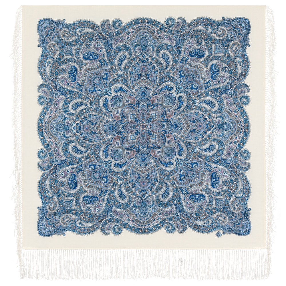 Платок шерстяной с шелковой бахромой