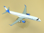 Модель самолета Embraer 195 (М1:100,Belavia)
