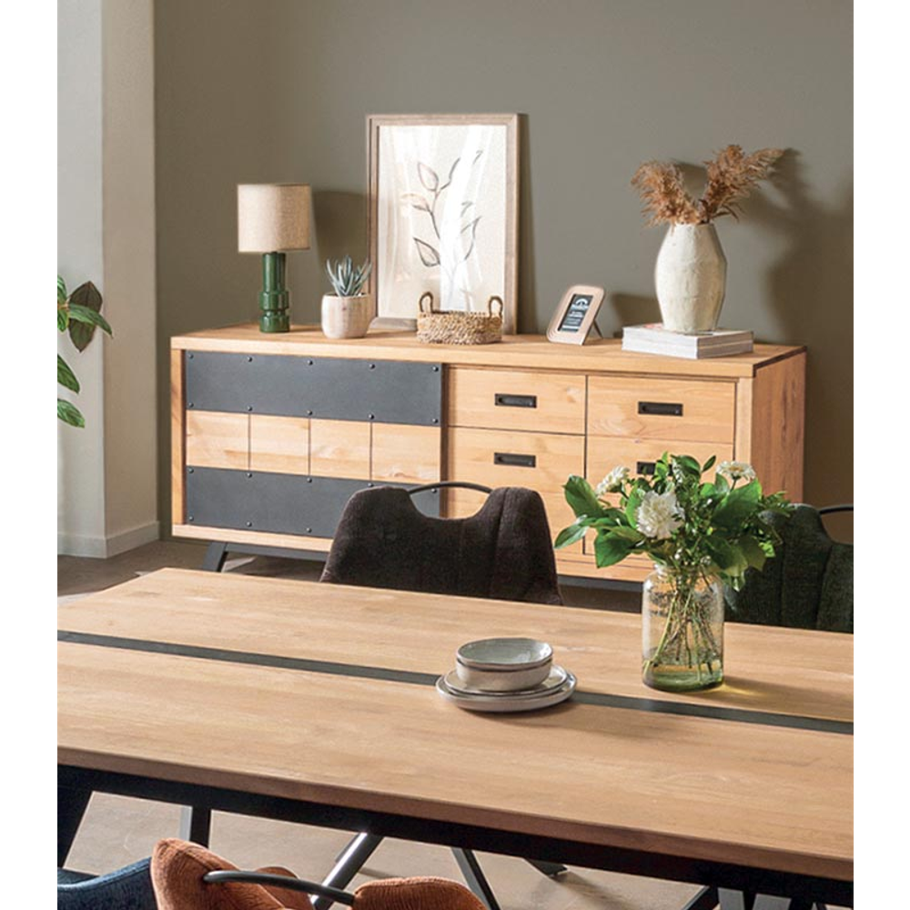 Тумба Оникс 121-180 1 сдвижная дверь, 2 глухие двери и выдвижной ящик бейц/масло