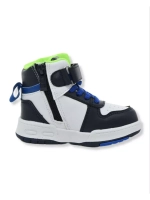 Ботинки для мальчика на весну