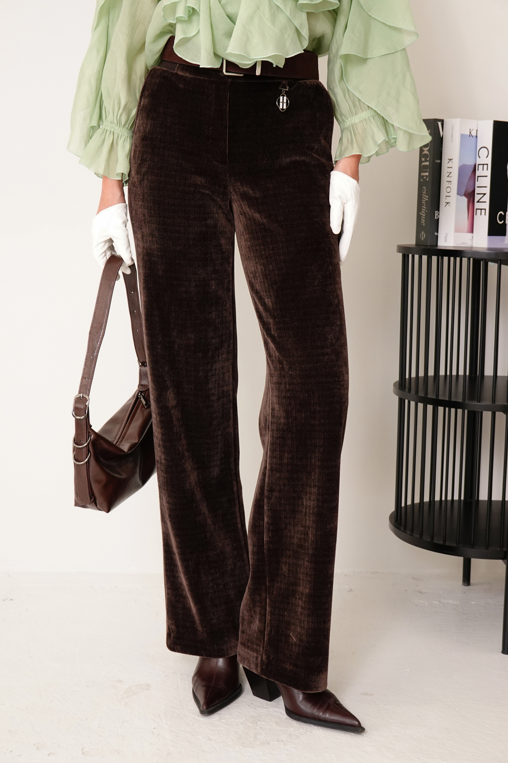 Брюки прямые из велюра с поясом-резинкой