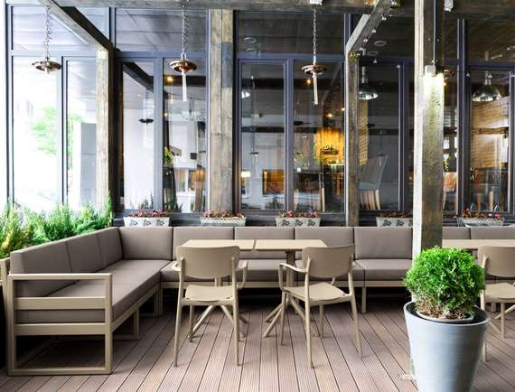 Стол пластиковый складной Sky Folding, 60х60 см, бежевый