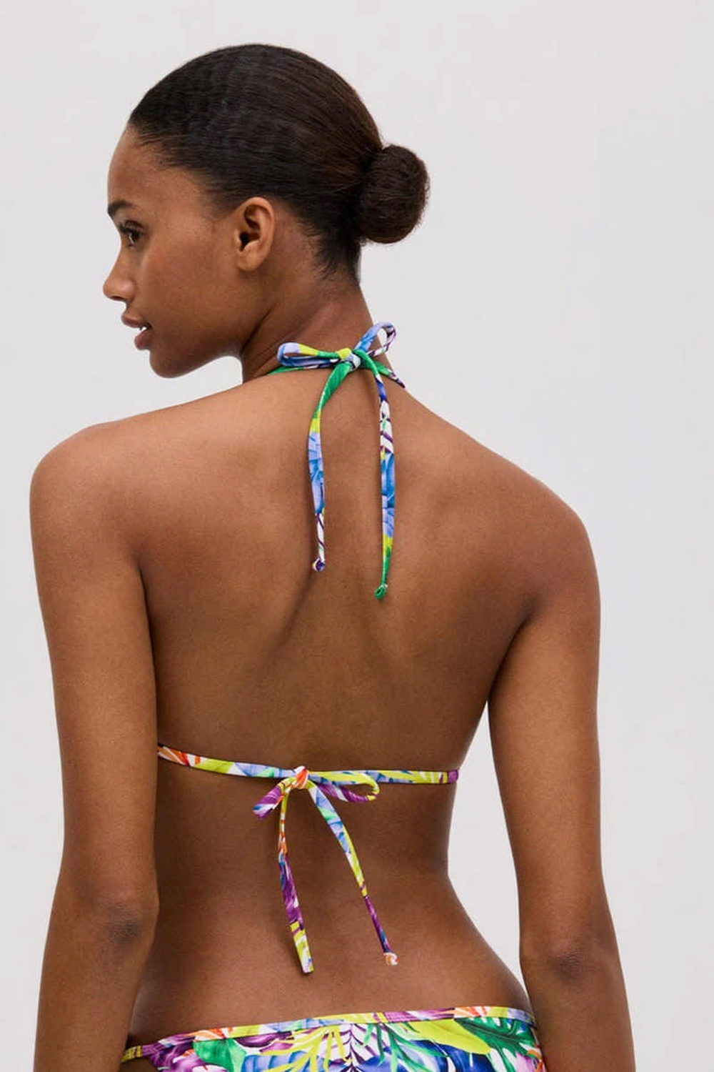 SALINA 83011 Бюст купальный