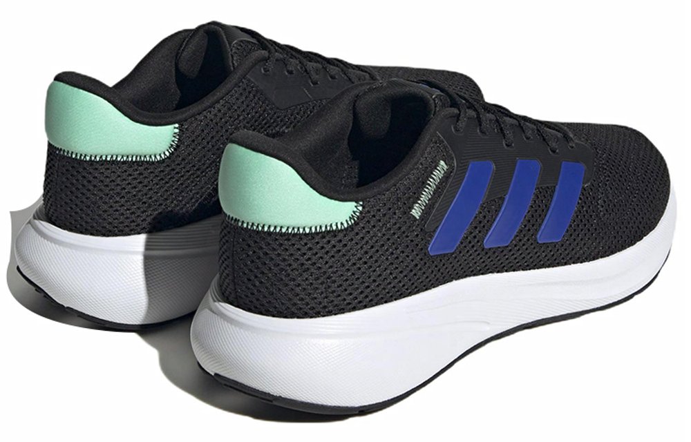 Кроссовки Adidas Response
