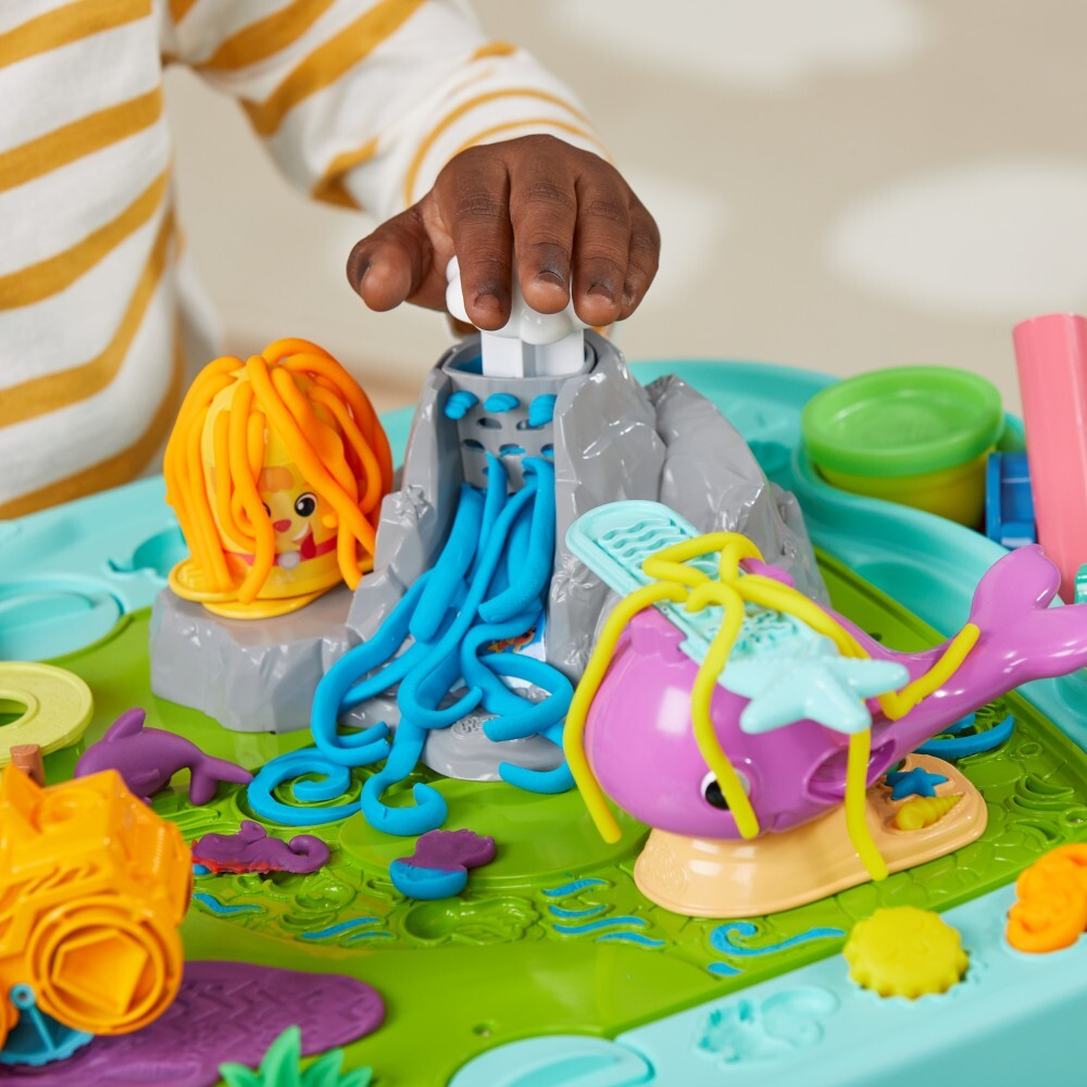 Play-Doh - Многофункциональная станция для творчества Стол для торта F6927 / артикул   F6927  / GTIN 5010996126252