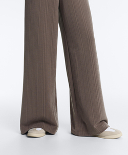 OYSHO Прямые брюки с асимметричной полосой и модалом, серо-лиловый