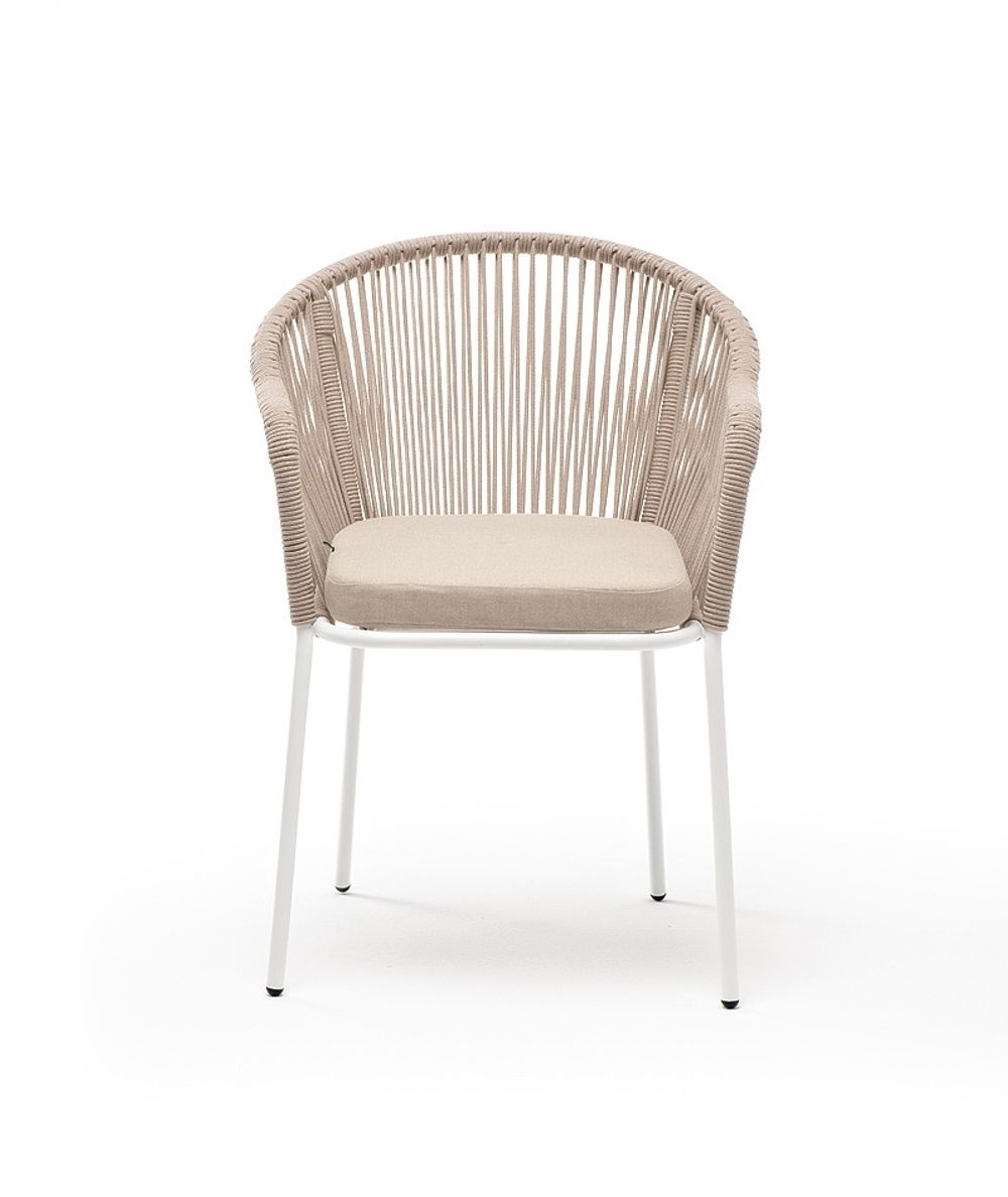 "Лион" стул плетеный из роупа, каркас из стали белый муар, роуп бежевый круглый, ткань бежевая