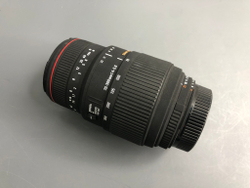 Sigma AF 70-300mm 4-5.6 APO Macro DG