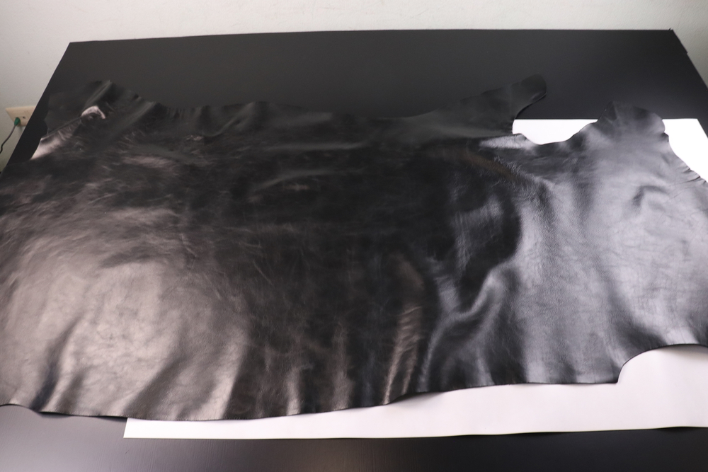 1,6-1,8 Кожа Эсквайр Черный 165 дм² (КЛ)