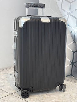 Чемодан Rimowa