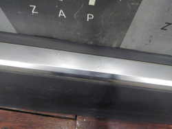 Накладка двери передней правой Hyundai Santa Fe 4 (TM) 18-нв Б/У Оригинал 87722S1100