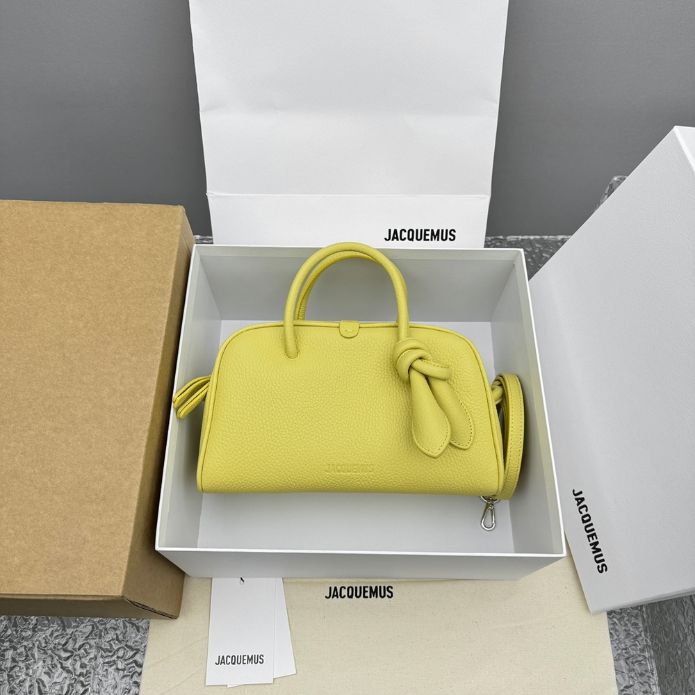 Jacquemus Small Turismo 26 cm