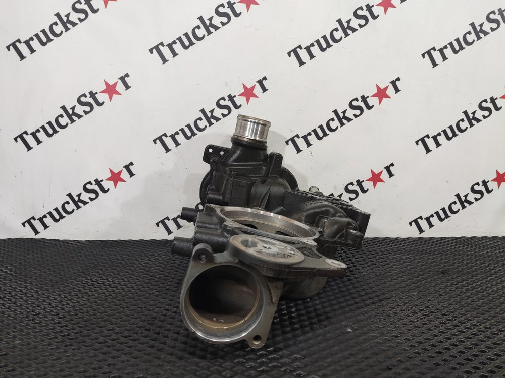 Корпус помпы двигателя 2023