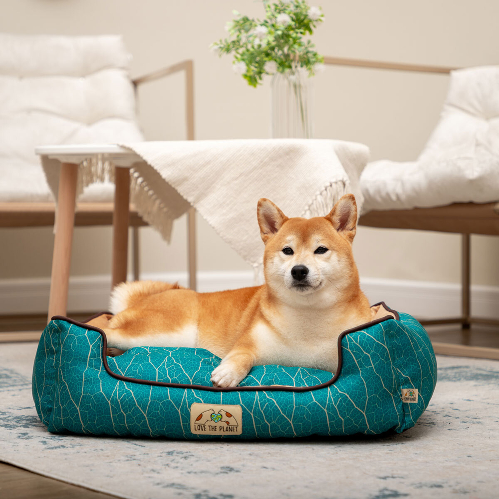 Лежанка прямоугольная "Клён" M, изумрудно-песочная, 610*460*180мм, серия LOVE THE PLANET, Triol