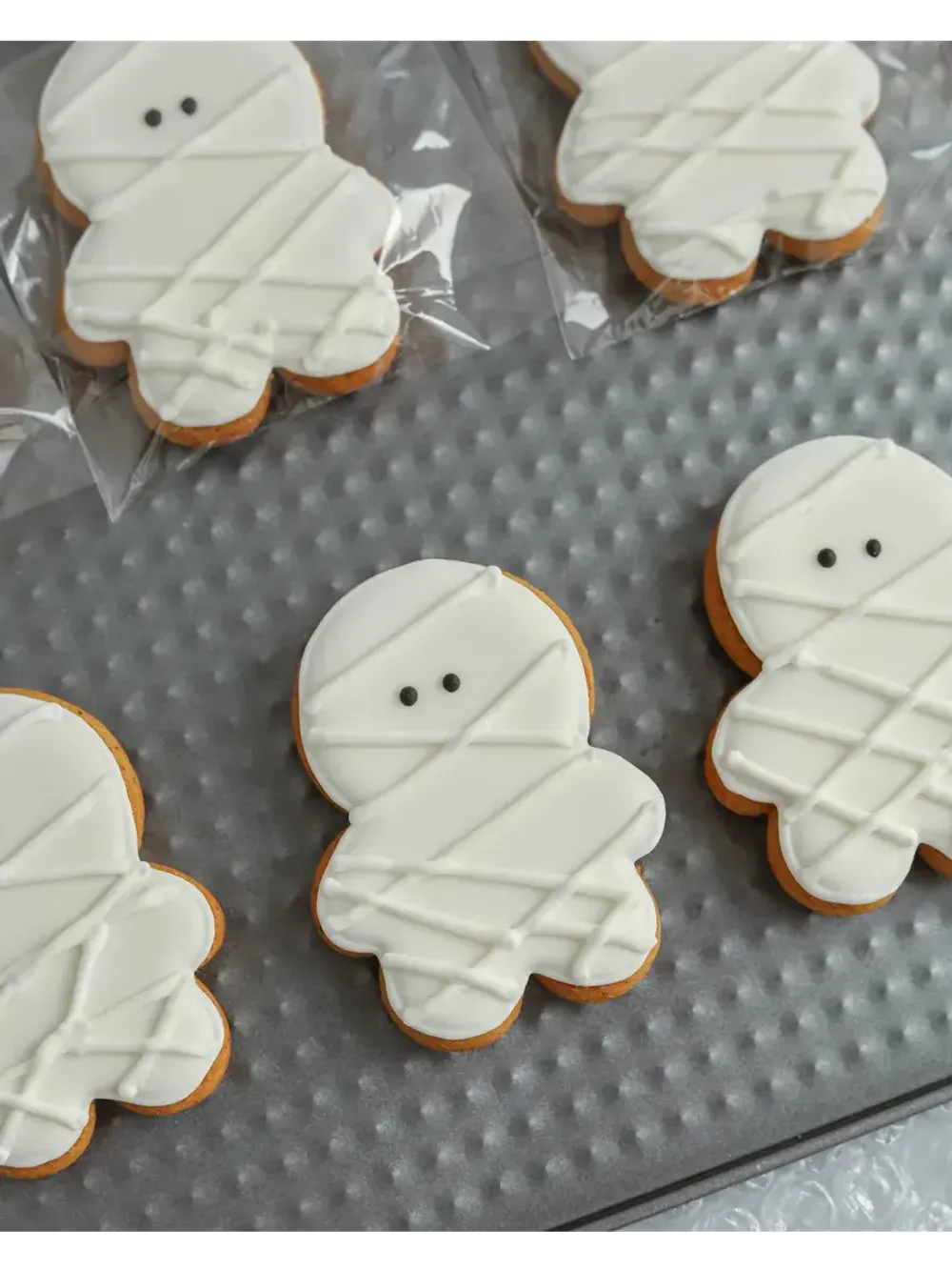 Набор имбирных пряников "Мумии", 6 шт. Набор имбирных пряников "Мумии", 6 шт.