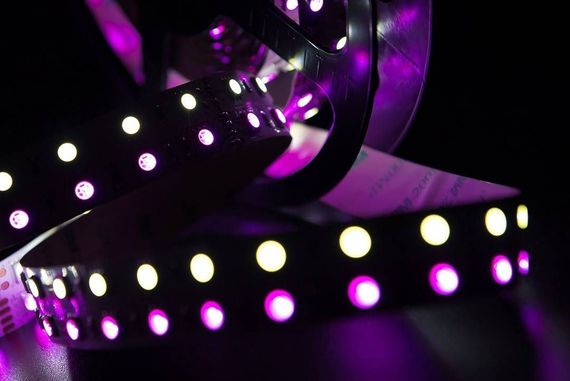 Светодиодная лента SWG 28,8W/m 120LED/m 5050SMD RGB/ холодный белый 5M 000969