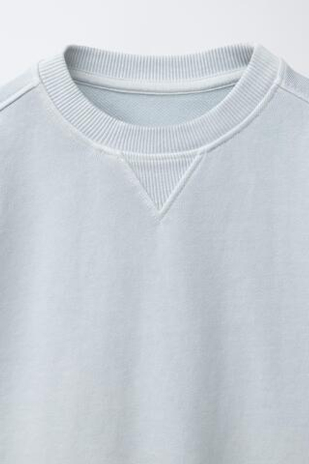 ZARA ОДНОТОННАЯ ТОЛСТОВКА ИЗ КРАШЕНОЙ ТКАНИ, ГОЛУБОЙ