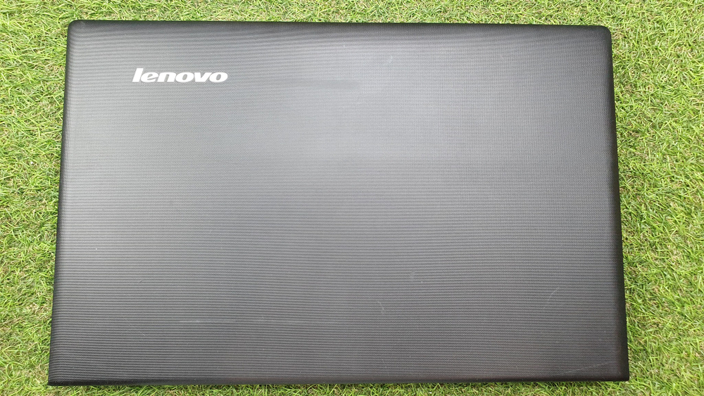 Ноутбук Lenovo Pentium/4 Gb