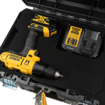 Шуруповерт Dewalt DCD 790 M2 18В 2х4 Ач