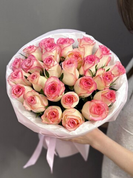 Букет из 25 розовых роз (Кения 40 см)