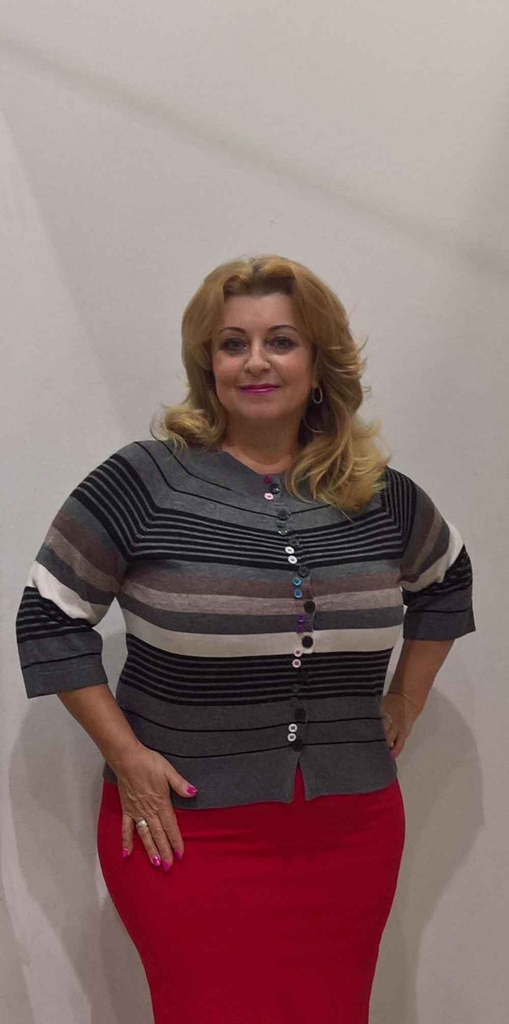 Жакет на пуговицах в разновеликую полоску