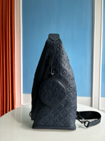 Avenue Slingbag