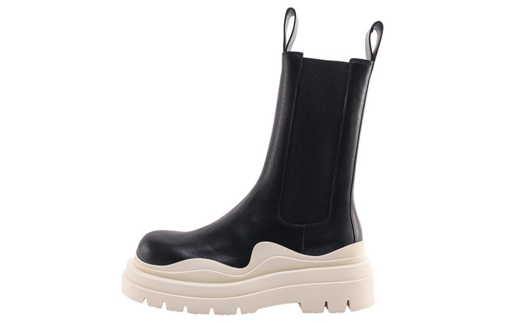 Bottega Veneta Tire Chelsea Crew Chelsea Boots Men"s Black