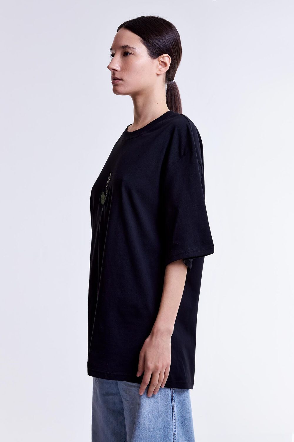 Футболка Гербарий Ландыш Черная