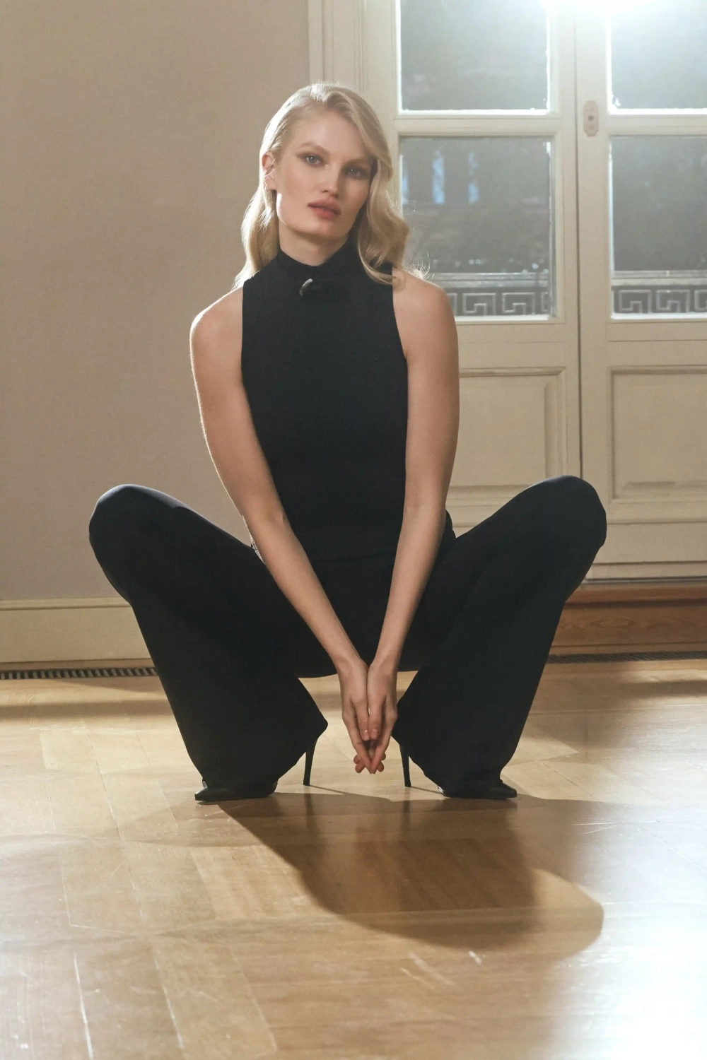 Julia, брюки из черного бифлекса