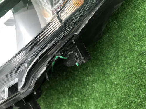 Фара левая Lada Niva Travel (2020-н.в.) галоген