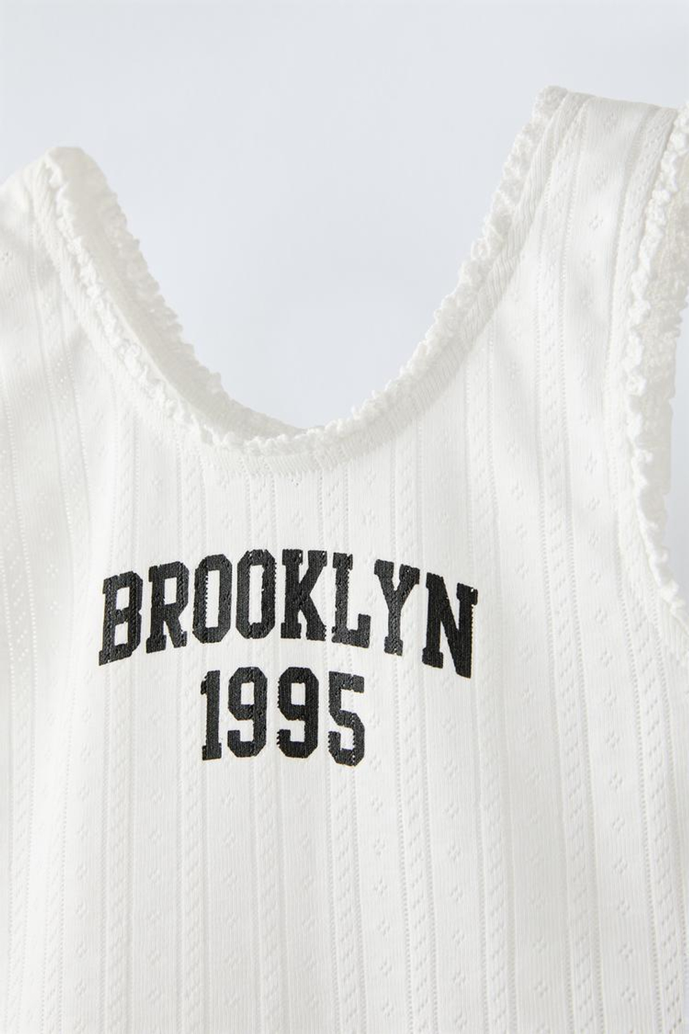 ZARA ТОП VARSITY С ПЕРФОРАЦИЕЙ, БЕЛЫЙ