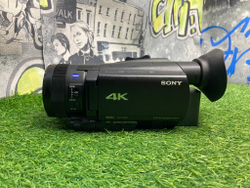 Sony FDR-AX700