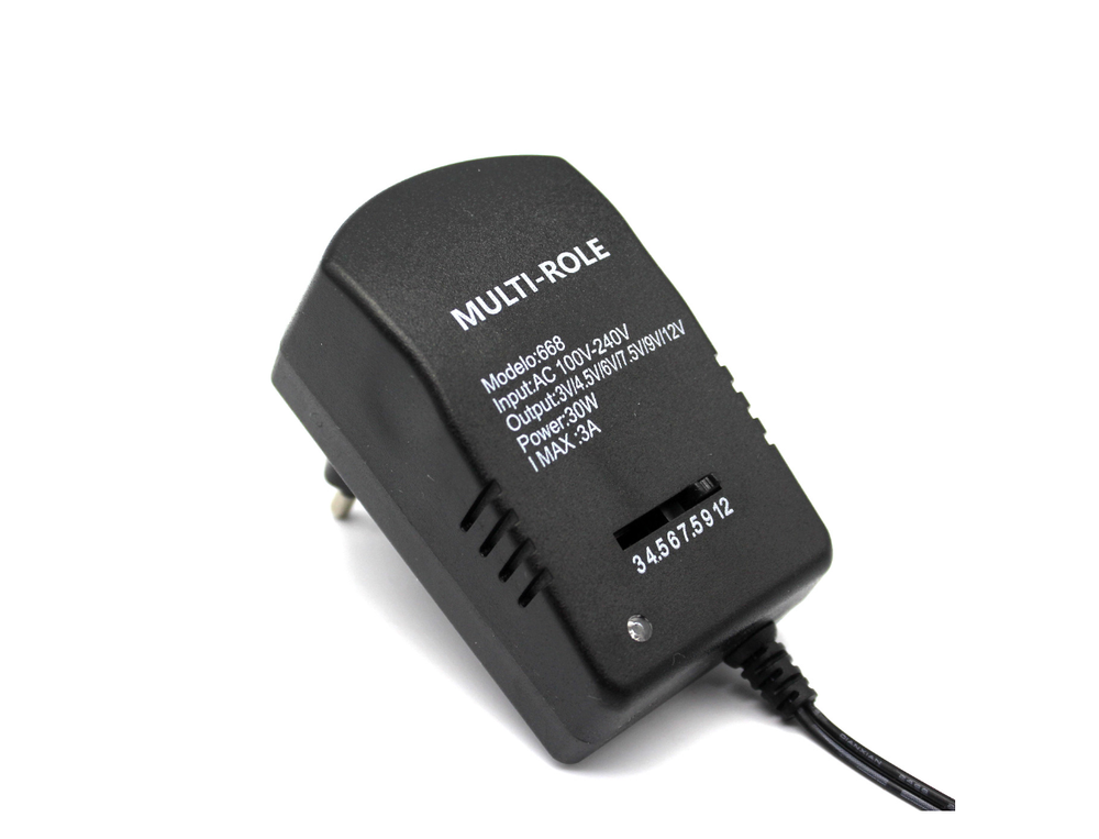 Адаптер Multi-role 668 (3-12V/3A) регулируемый +6 перех.
