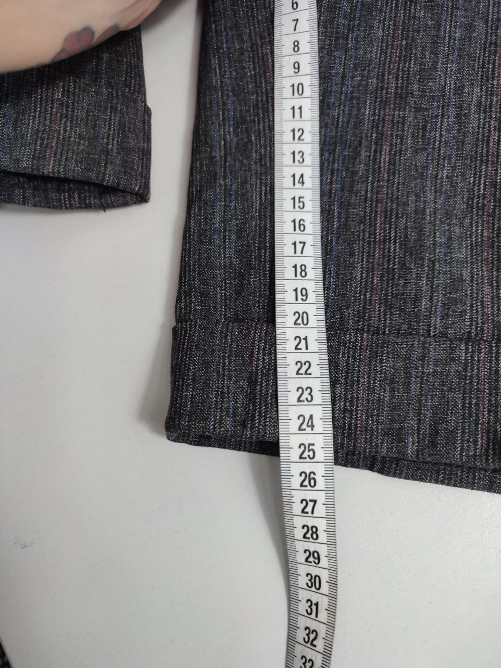 Шорты серые стильные 42 размер