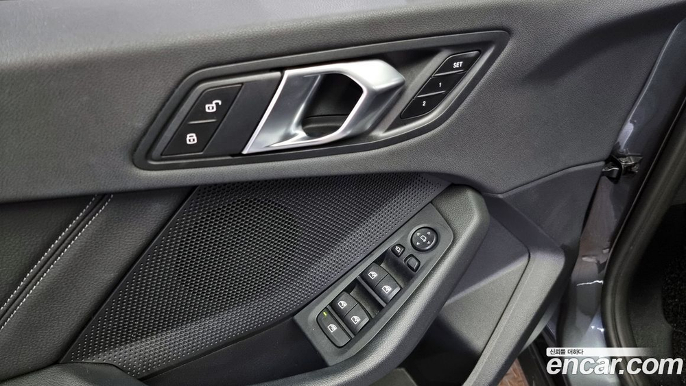 BMW 1 Series (F40) 118d Joy First Editions (09.2020)