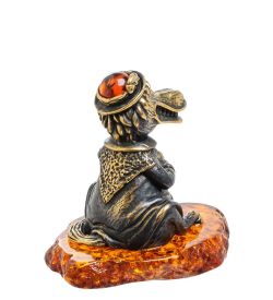 Народные промыслы AM-1582 Фигурка «Тетя Лошадь» (латунь, янтарь)