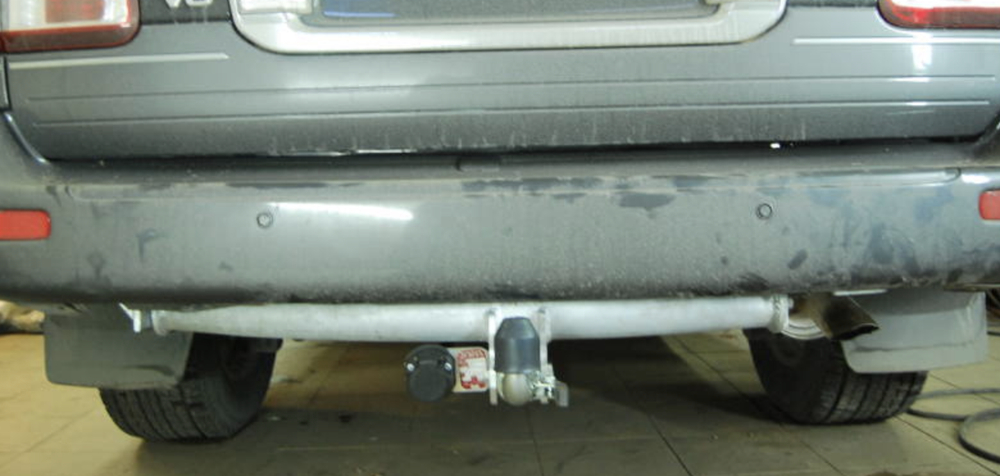 Фаркоп оцинкованный Galia T050C для Toyota Land Cruiser 100 1998-2008, Lexus LX470 1998-2008(паспорт и сертификат в комплекте)(без электрики)