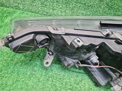 Фара правая Toyota RAV4 5 XA50 (2018-н.в.) LED