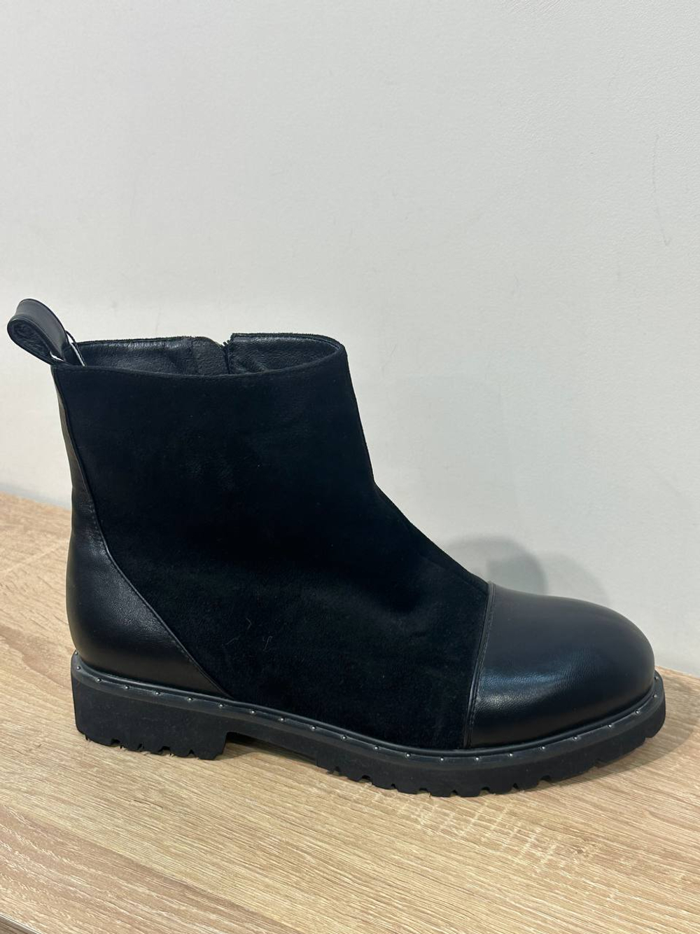 Ботинки из эко замши/кожи