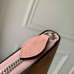 Louis Vuitton Zippy Wallet