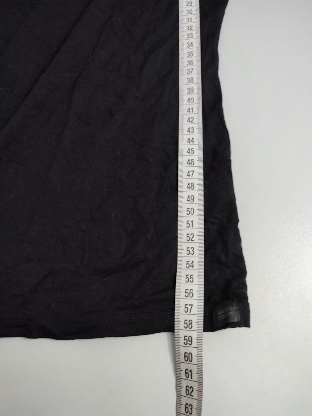 Футболка Uniqlo с длинным рукавом 44 размер