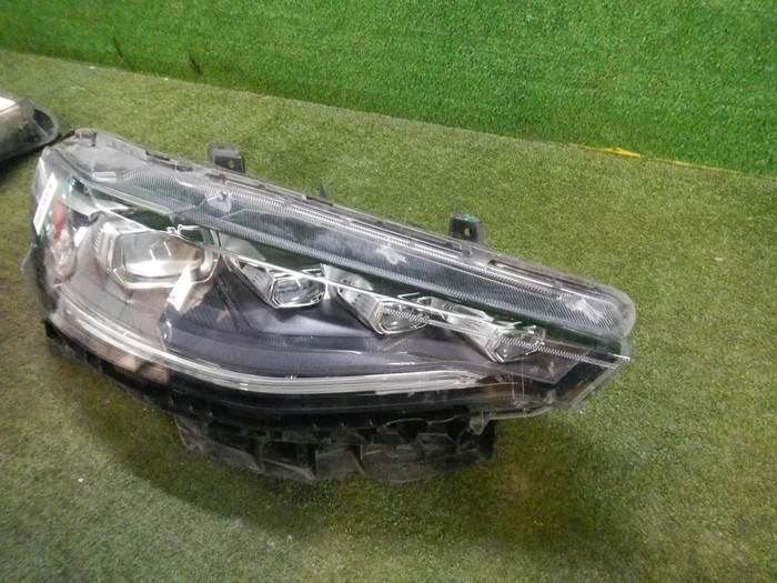 Фара правая Haval F7 (2018-2024) LED