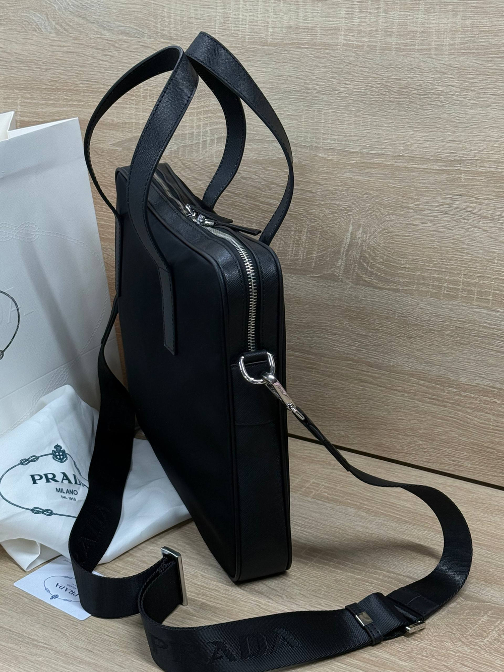 Деловая сумка Prada