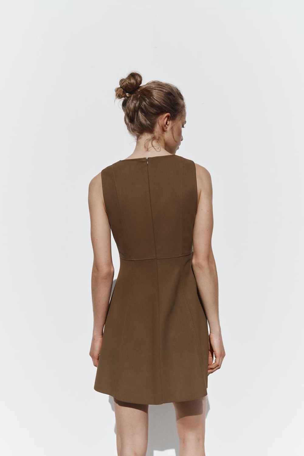 ZARA КОРОТКОЕ ПЛАТЬЕ БЕЗ РУКАВОВ, КОРИЧНЕВЫЙ