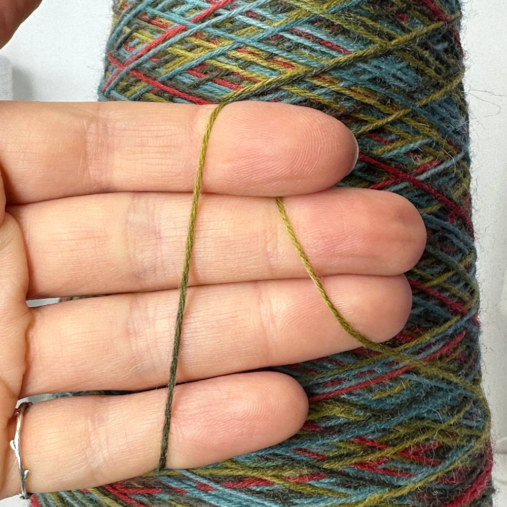 Caliza - Italy Stock- 75% шерсть, 25% п/а; 420м/100гр., мультиколор зеленый еловый, MP