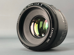 Canon EF 50mm f/1.8 II Canon EF