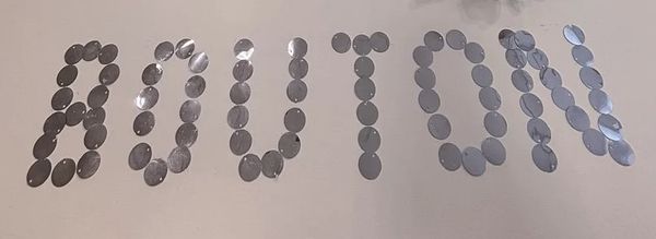 В магазине Bouton в Москве открылось ателье: индивидуальный пошив, ремонт и кастомизация одежды