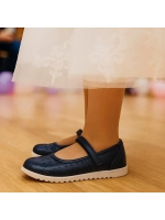 Туфли для девочки закрытые для садика